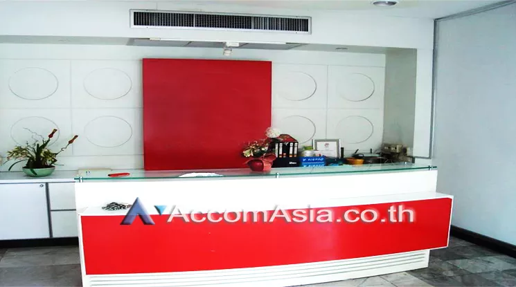 10  Office Space For Rent in Ratchadaphisek ,Bangkok MRT Ratchadaphisek AA12963